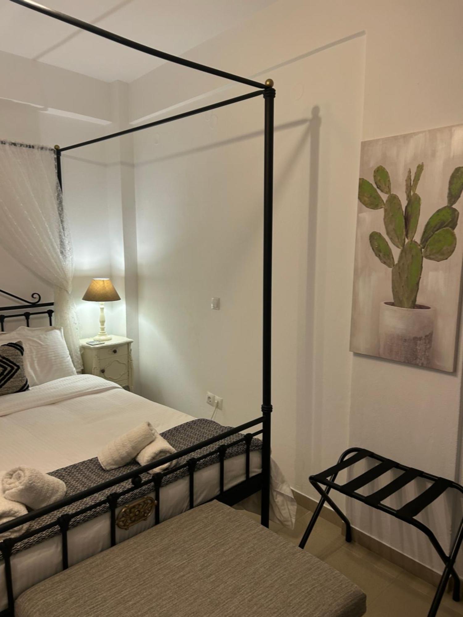 Pension Moschoula Platis Gialos  Extérieur photo